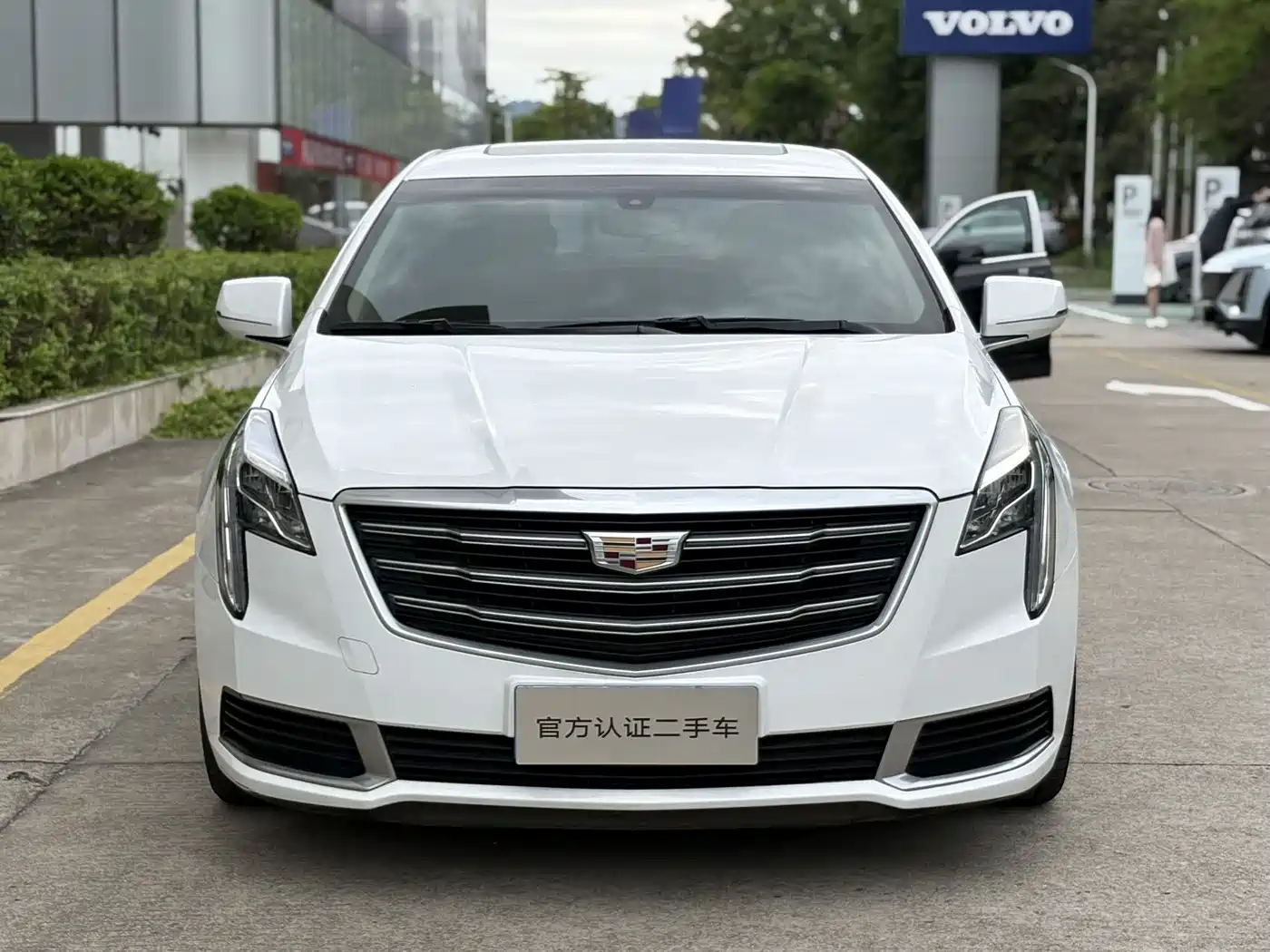 Cadillac XTS 2018 28T Technology фото 2