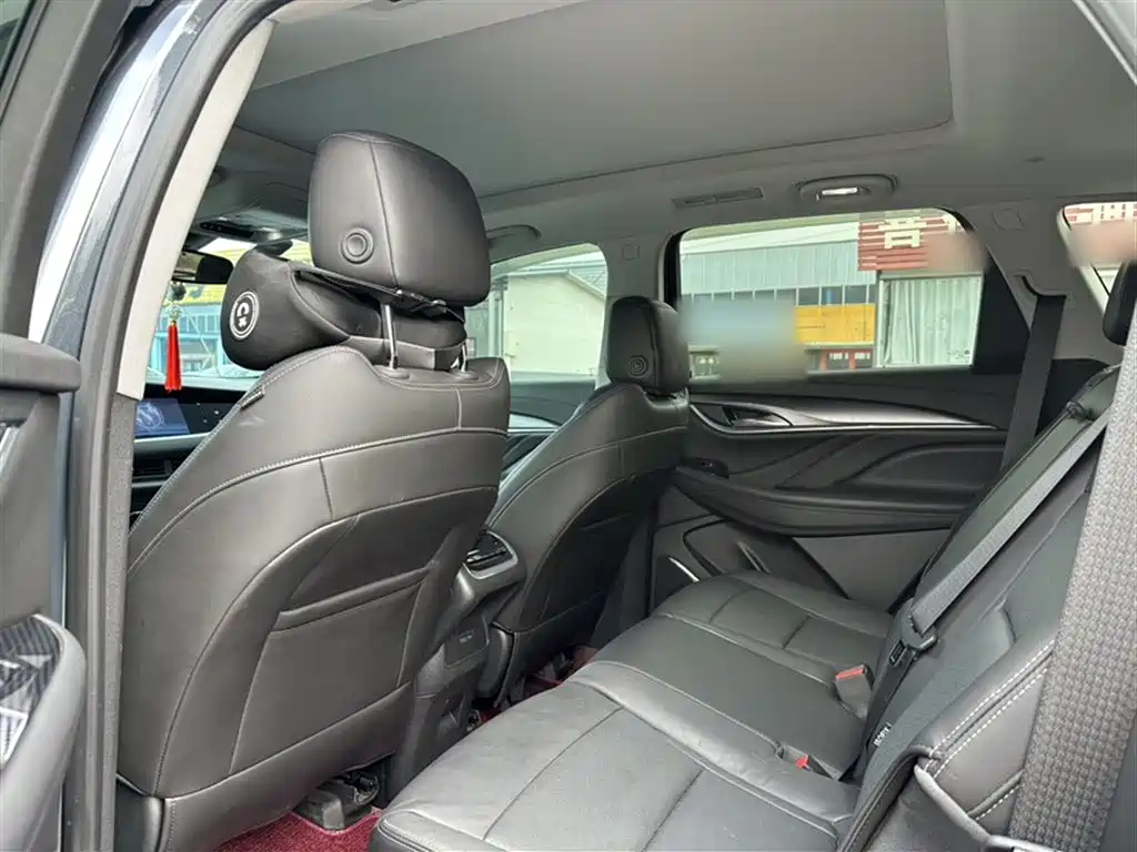 Buick Enclave 2020 28T 4WD Premium Model фото 20
