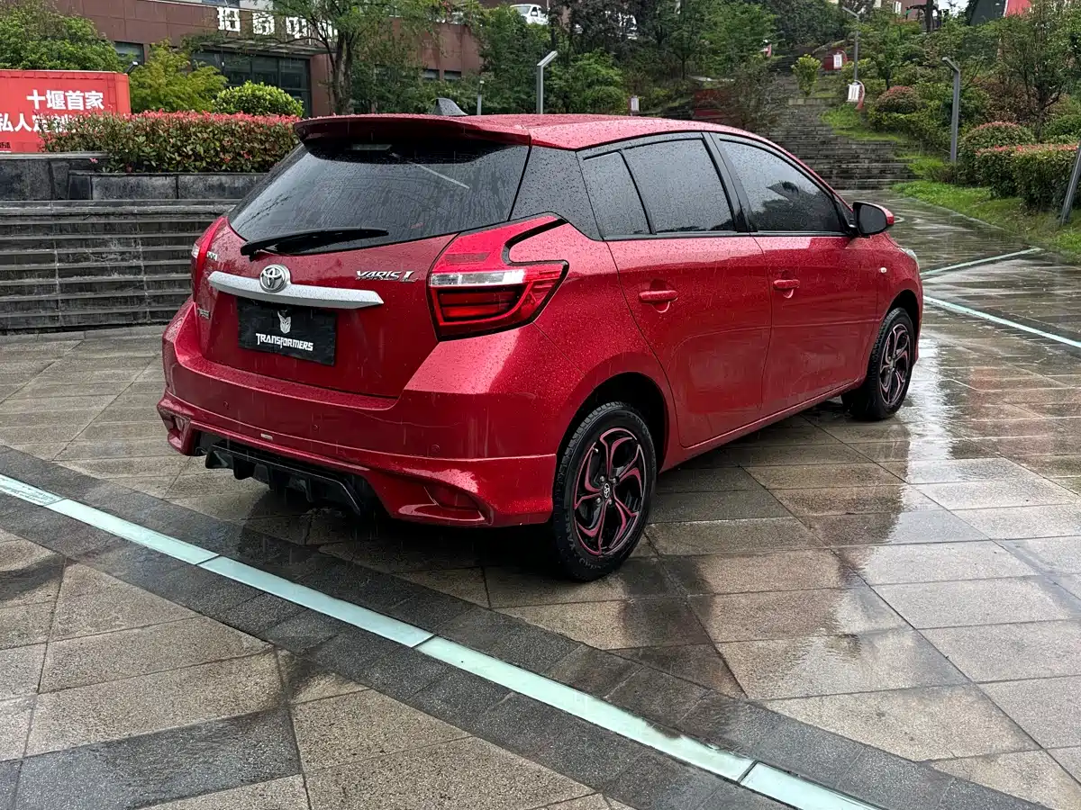 Toyota YARiS L Zhi Xuan 2016 Facelift 1.5E CVT Charming Edition фото 6
