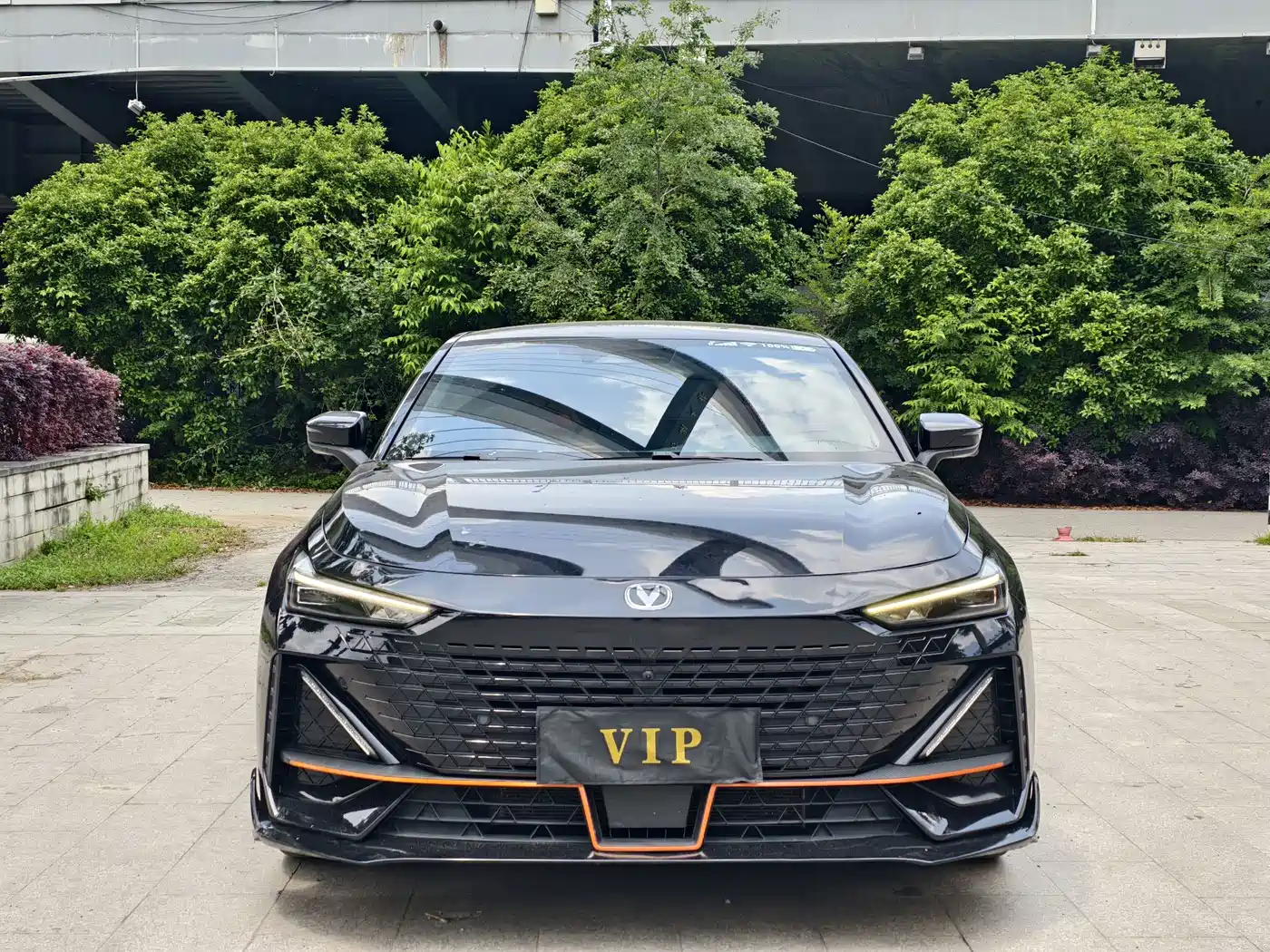 CHANGAN UNI-V