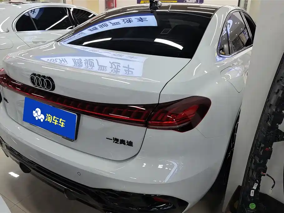 Audi A5L 2026 2.0T Sport Edition фото 3