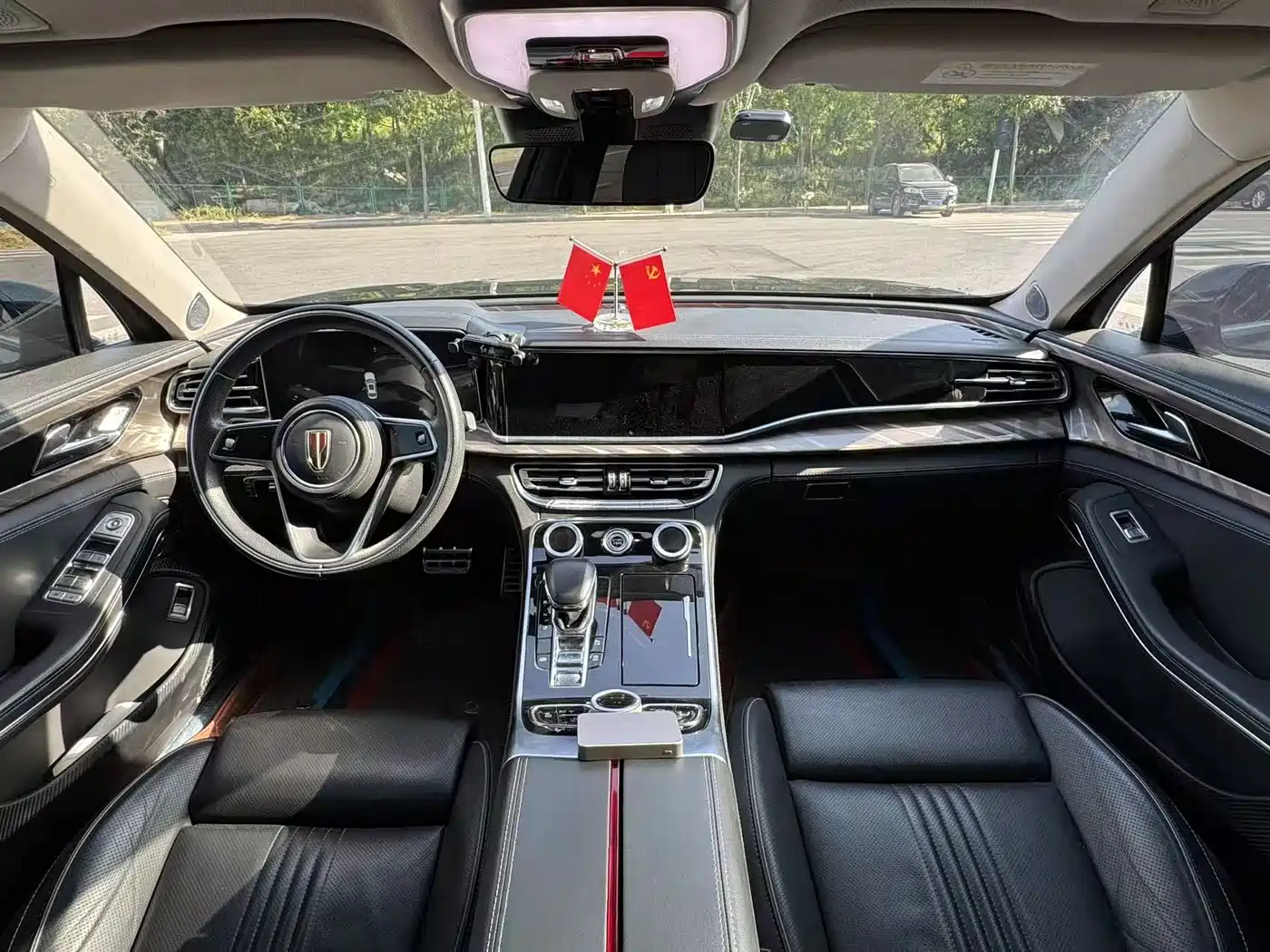 Hongqi H9 2020 2.0T Smart Connection Qi Xiang Edition фото 6
