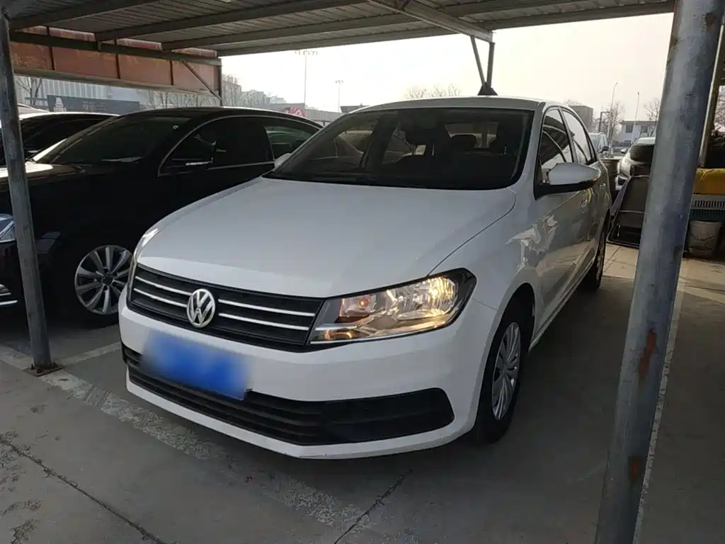 Volkswagen Santana 2016 1.4L Manual Trend Edition фото 2