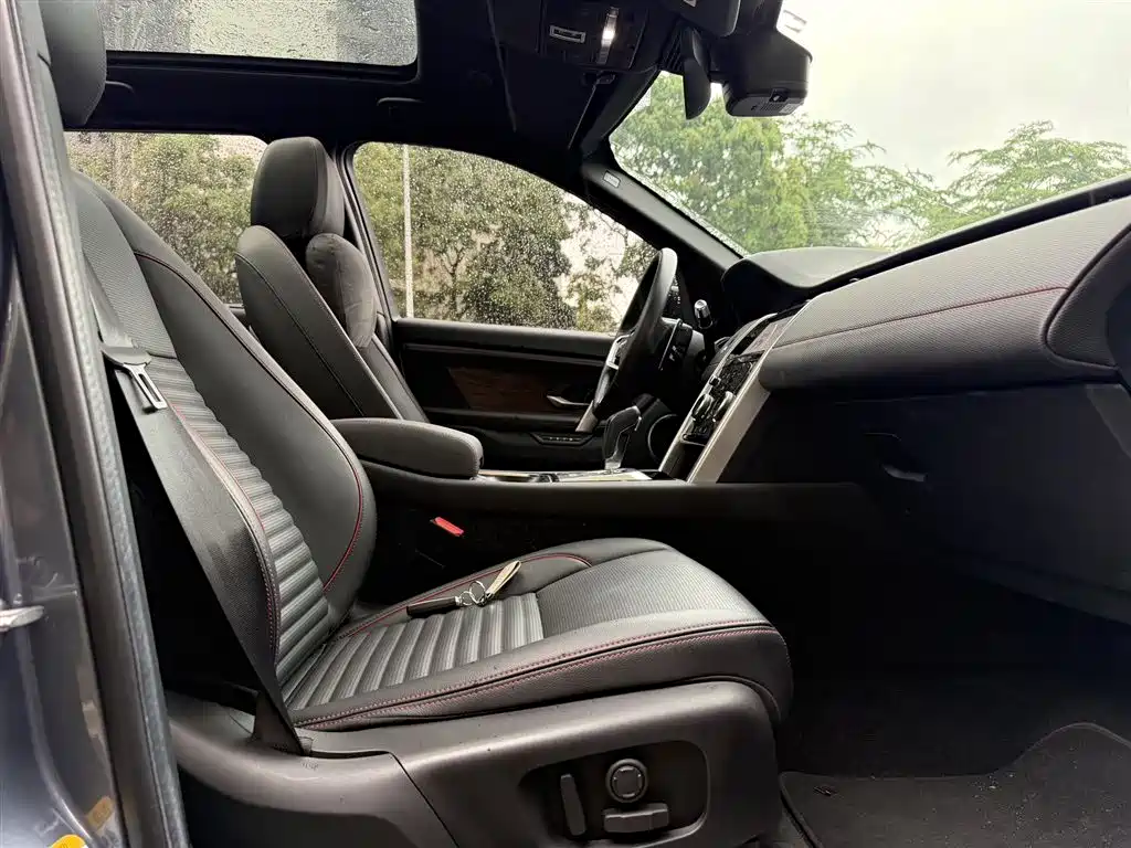 Land Rover Discovery Sport PHEV 2022 Model P300e Performance Technology Edition фото 19
