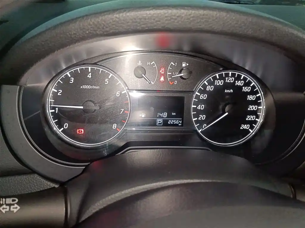 Nissan Tiida 2022 2021 1.6L CVT Cool Edition