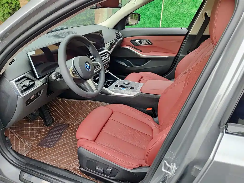 BMW i3 2024 eDrive 40 L Shadow Night Package фото 7