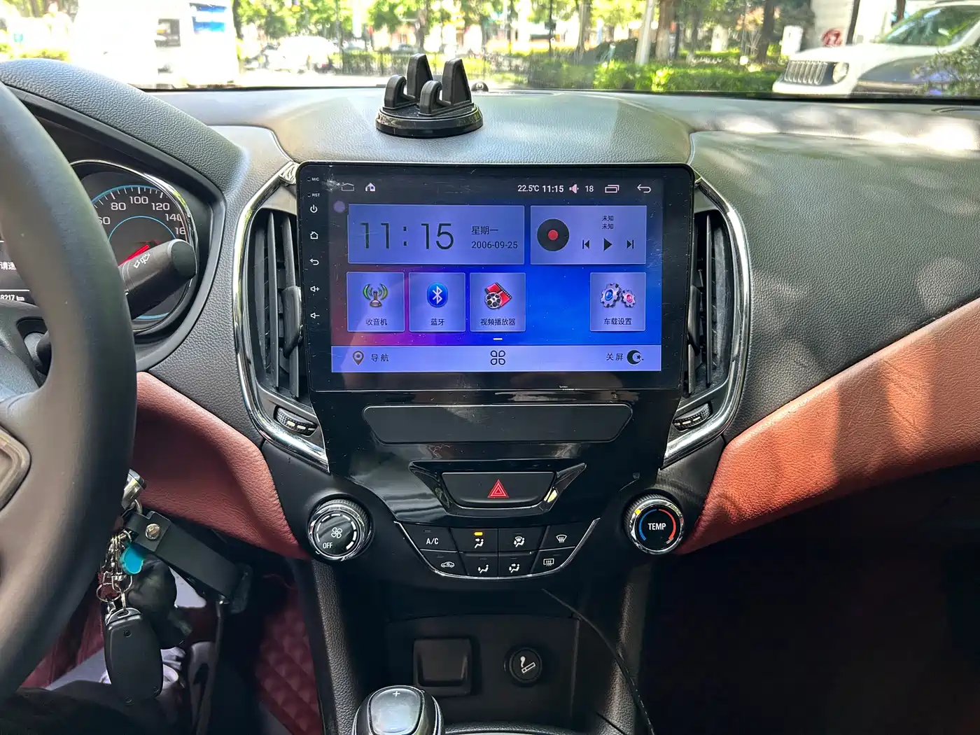 Chevrolet Cruze 2017 1.5L Automatic Pioneer Sunroof фото 11