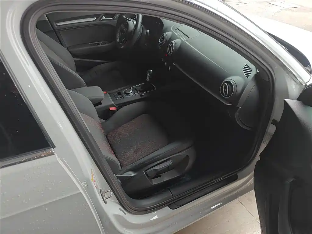 Audi A3 2019 Sportback 35 TFSI Progressive China V фото 25