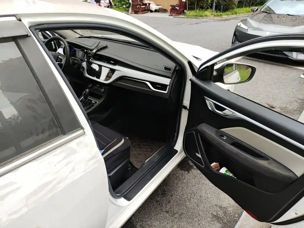 Geely Vision 2021 2020 1.5L CVT Asian Games Edition