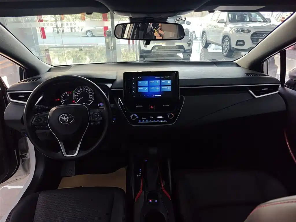 Toyota Levin 2023 185T CVT Sport фото 10