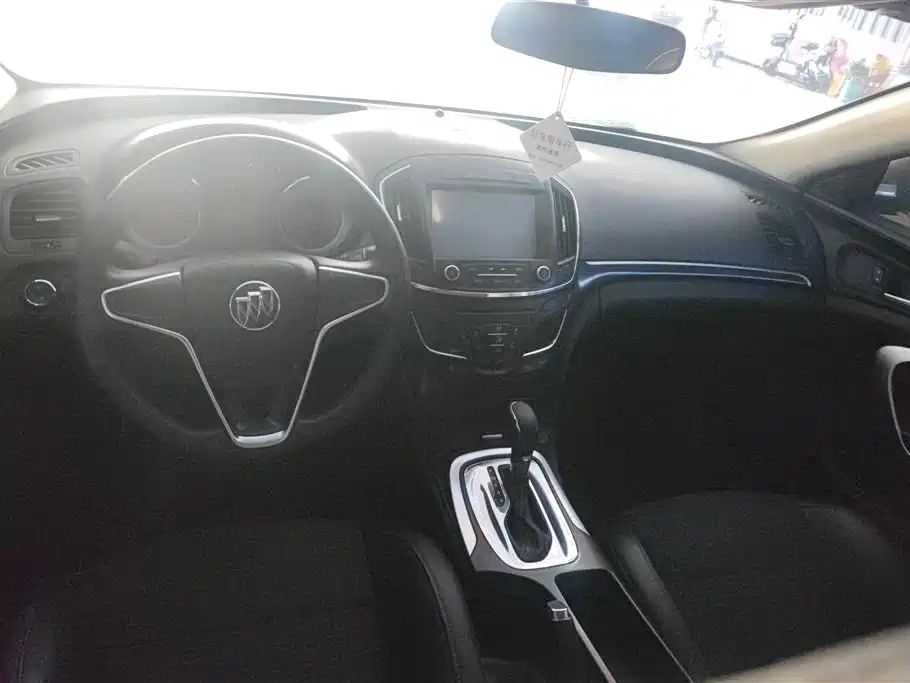 Buick Regal 2015 1.6T Fashion Tech Model фото 12