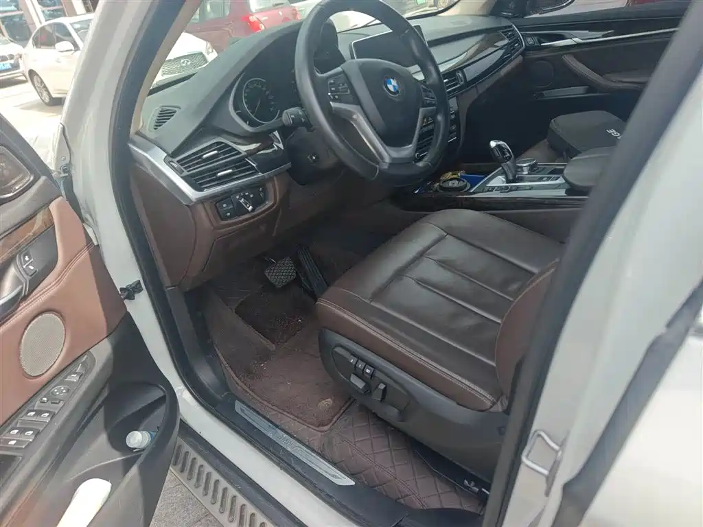 BMW X5 (Import) 2018 xDrive28i фото 12