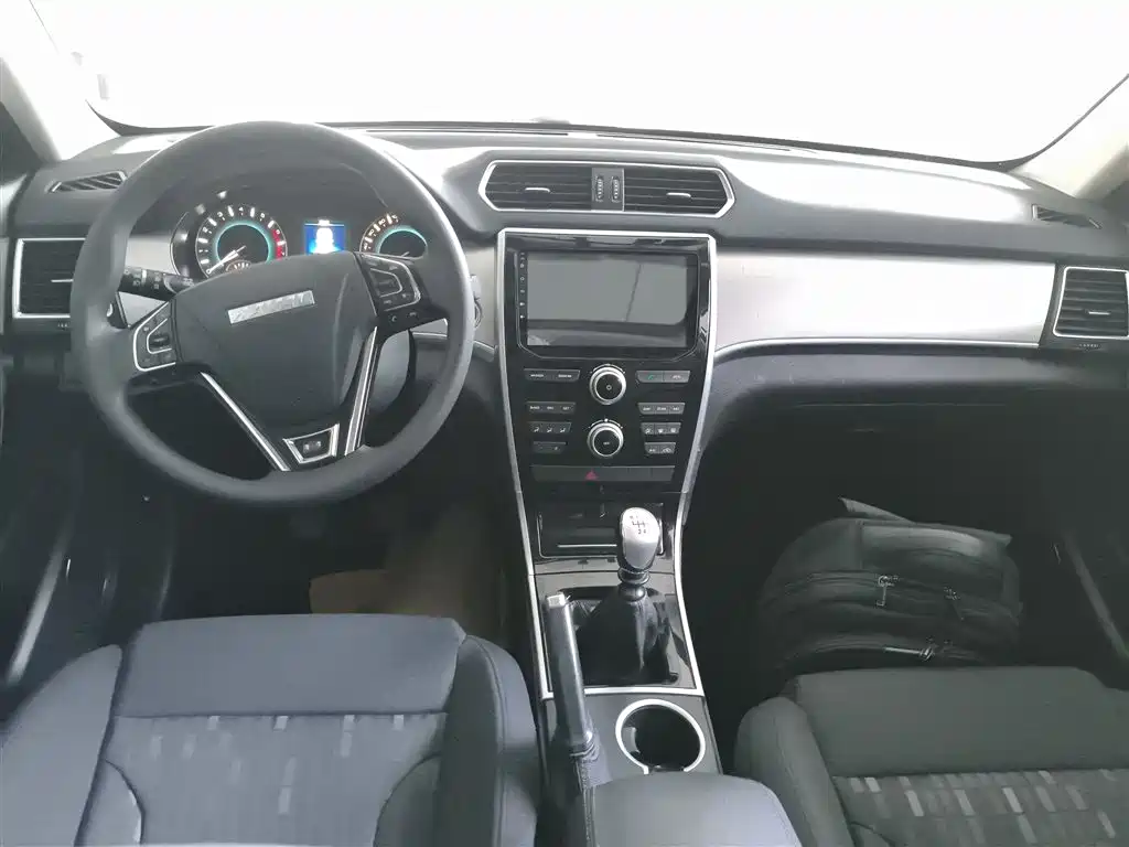 Haval H2 2017 Red Label 1.5T Manual 2WD Comfort фото 10
