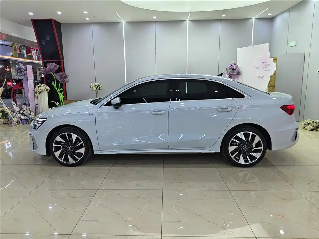 Audi A3 2023 Facelift A3L Limousine 35 TFSI Fashion Sport фото 9