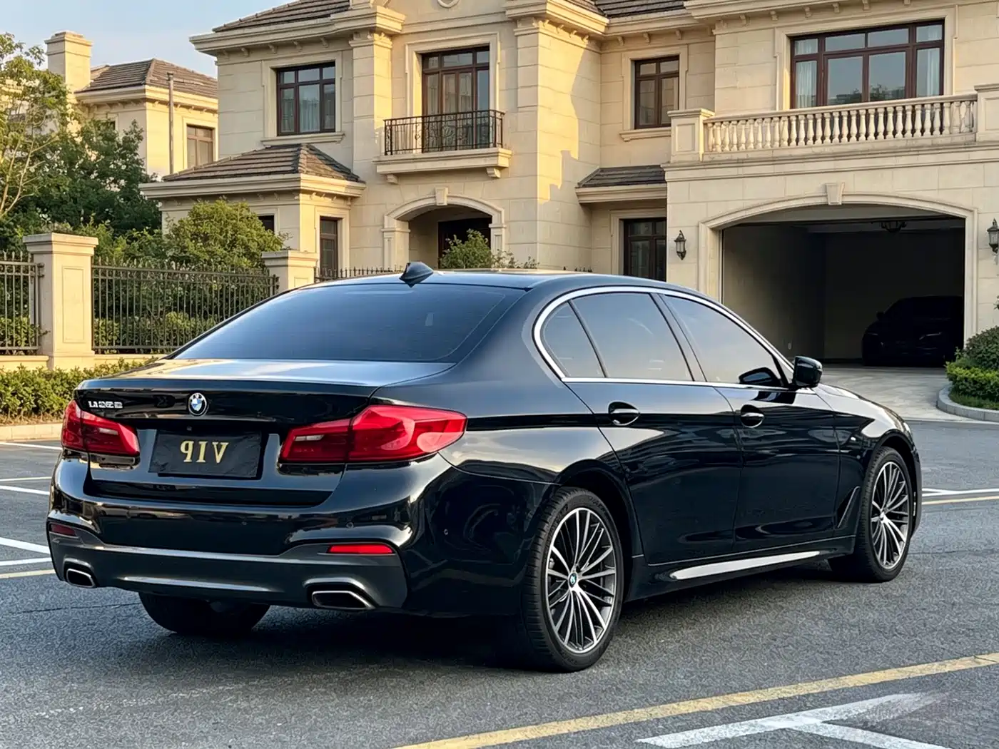 BMW 5 Series 2019 Facelift 530Li Leading M Sport Package фото 7