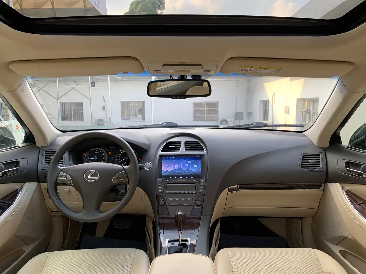 Lexus ES 2012 240 Special Limited Edition фото 5