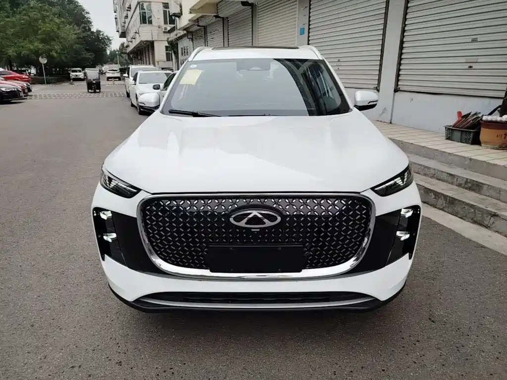 Chery Tiggo 8 PLUS 2026 2025 290TGDI DCT Luxury 5-seater