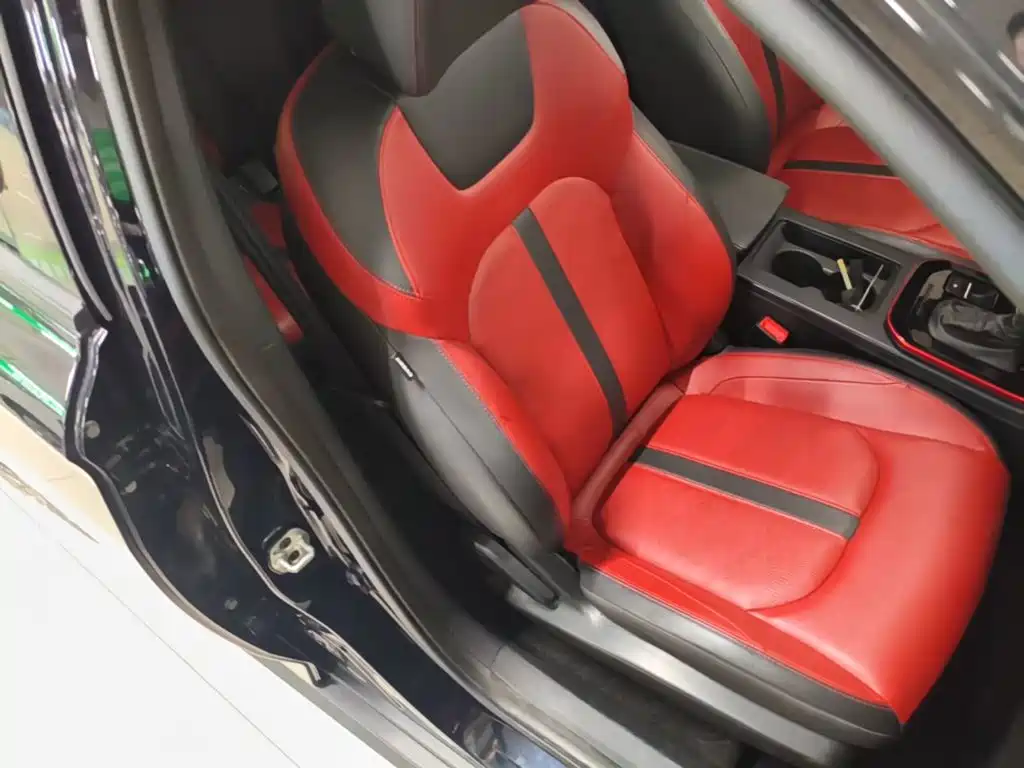 Dongfeng Aeolus Yixuan GS 2022 2021 230T Auto Chasing Glory Samurai Edition