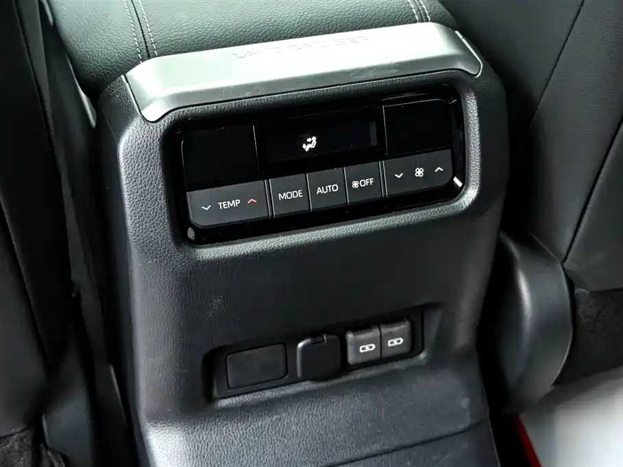 Toyota Prado 2024 2.4T All-Terrain TX Edition 5-Seater фото 31
