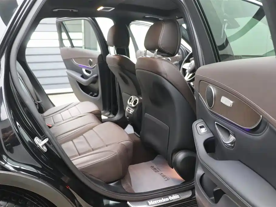 Mercedes-Benz GLC 2020 Facelift GLC 300 L 4MATIC Dynamic фото 25