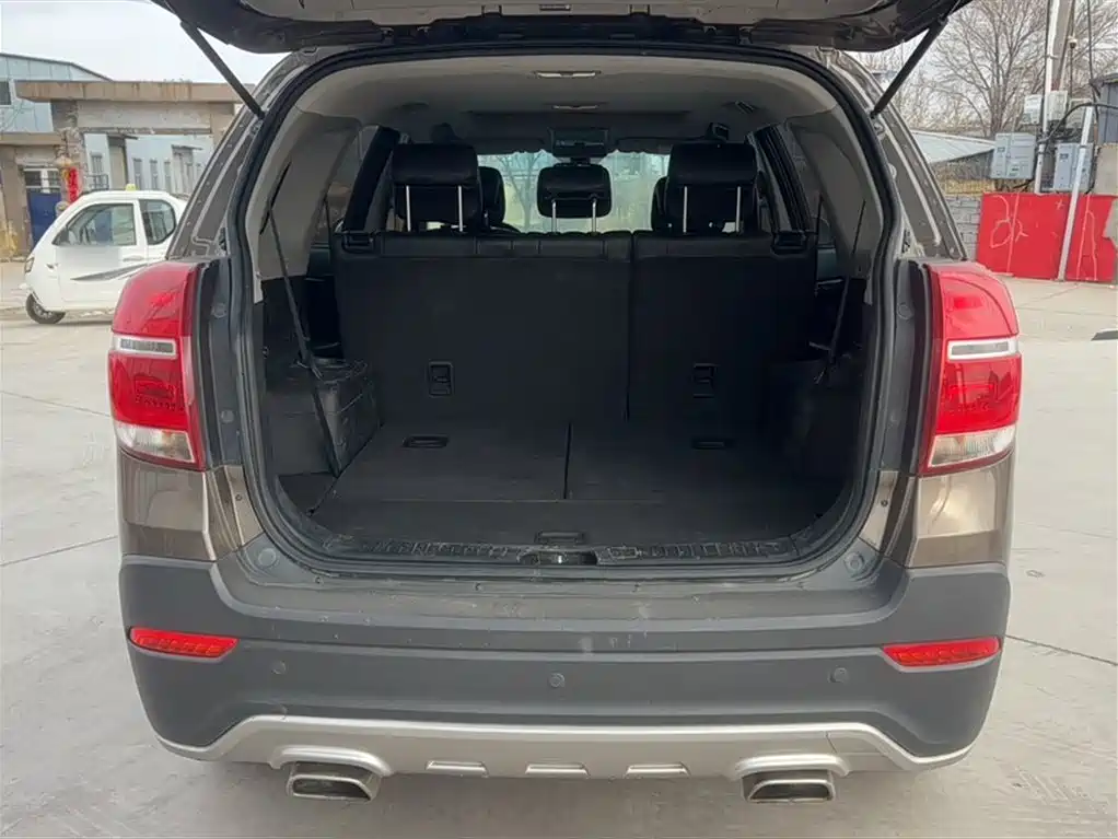 Chevrolet Captiva 2017 2.4L 4WD Flagship Edition 7-Seater фото 18