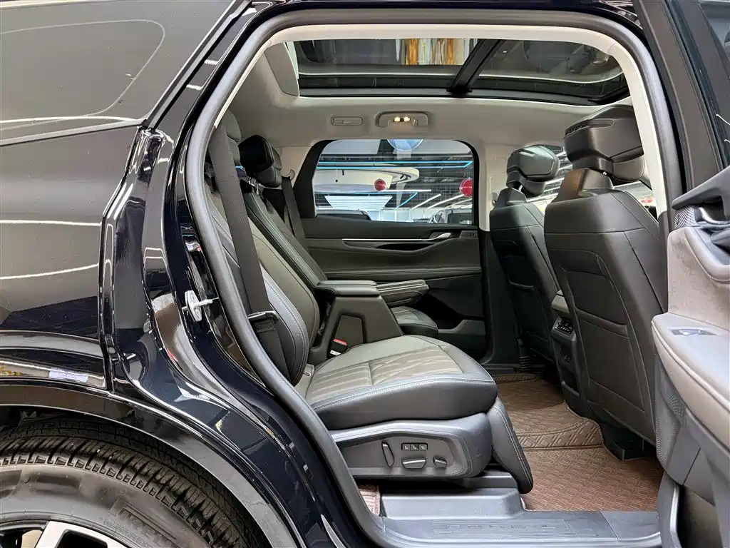 Ford Edge 2025 2025 Edge L 2.0T EcoBoost AWD 7-seater Premium
