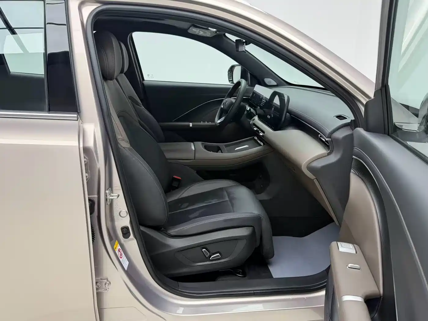 Changan CS55 PLUS 2026 Model 4th Gen New Blue Whale 1.5T Celestial Premium фото 12