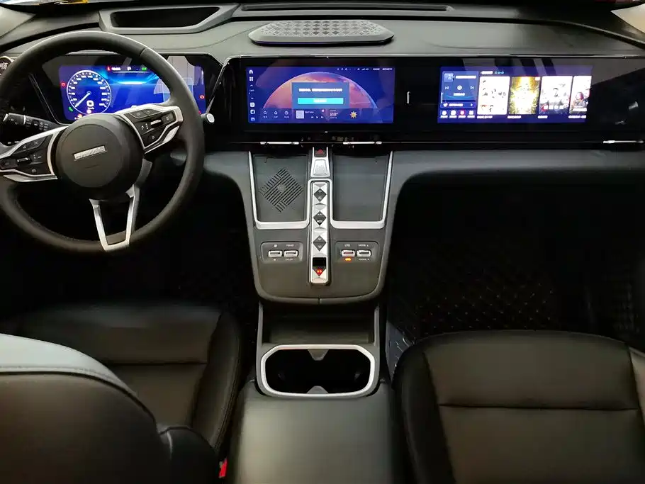 Haval Xiaolong MAX 2023 1.5L Hi4 105 4WD Smart Flagship фото 12
