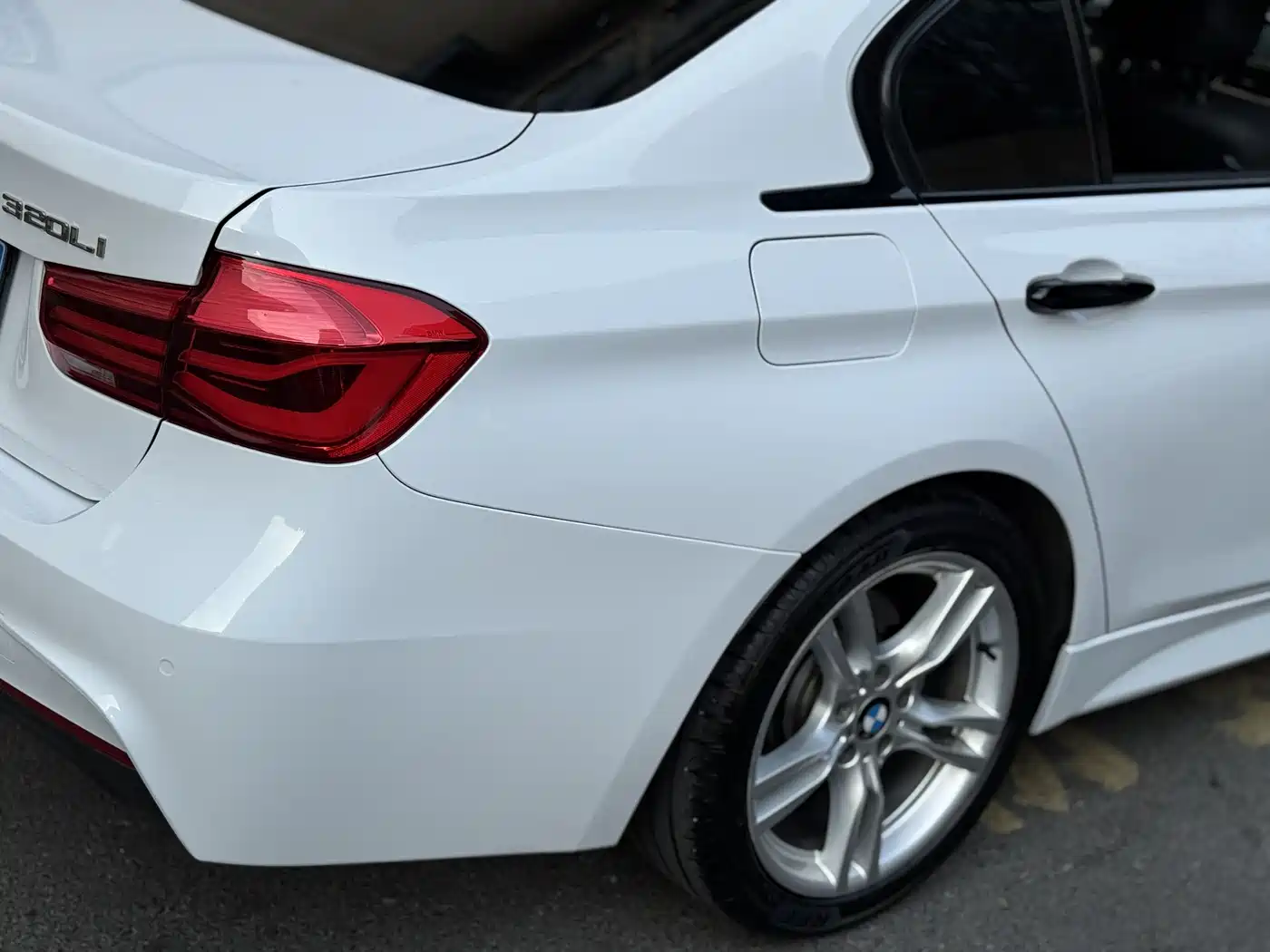 BMW 3 Series 2018 320Li Leading M Sport Package фото 10