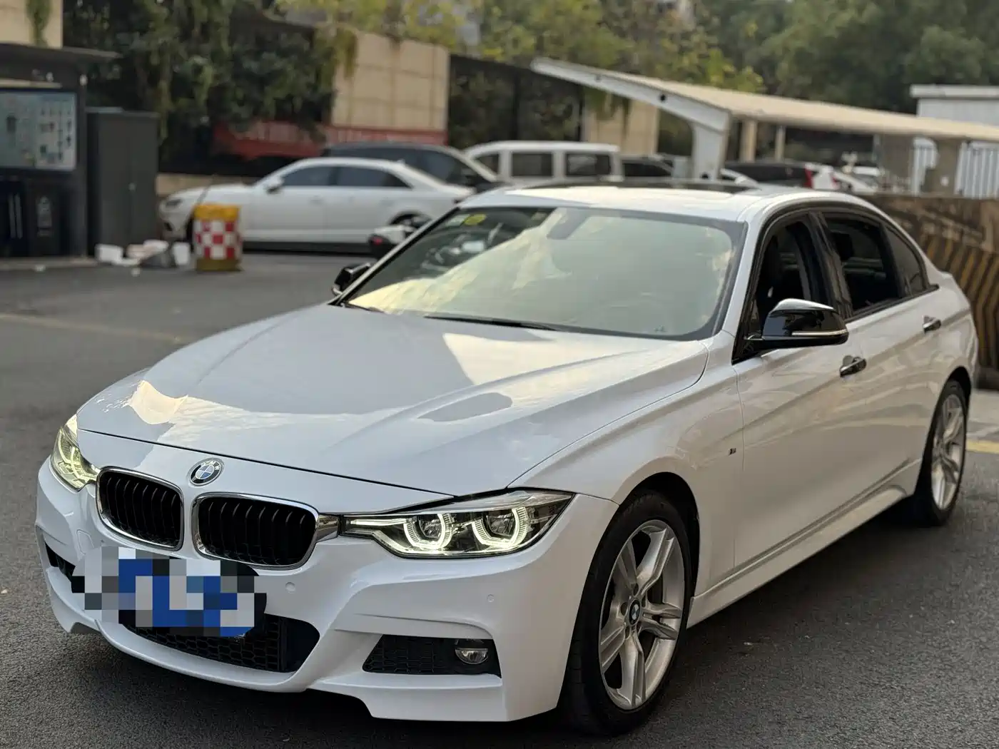 BMW 3 Series 2018 320Li Leading M Sport Package