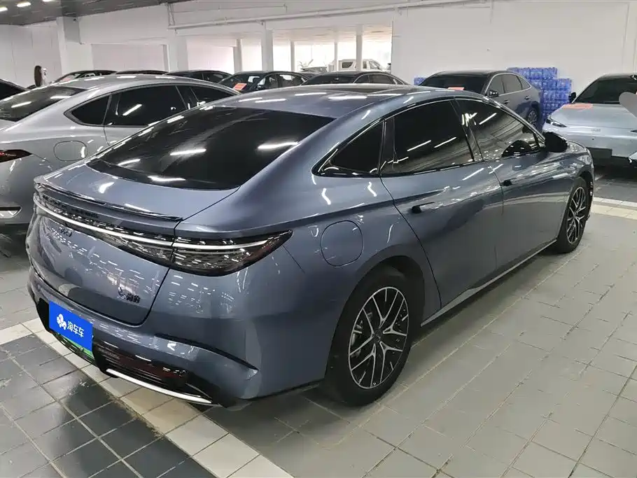 BYD Seal 2023 DM-i 1.5L 121km Premium фото 3