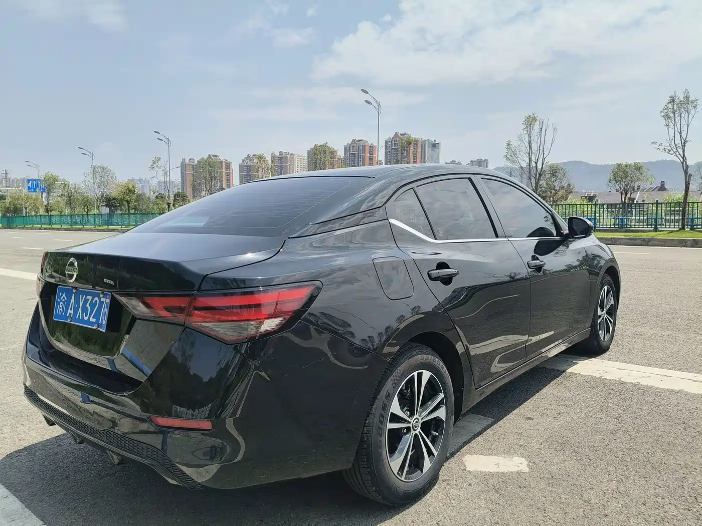 Nissan SYLPHY, миниатюра 7