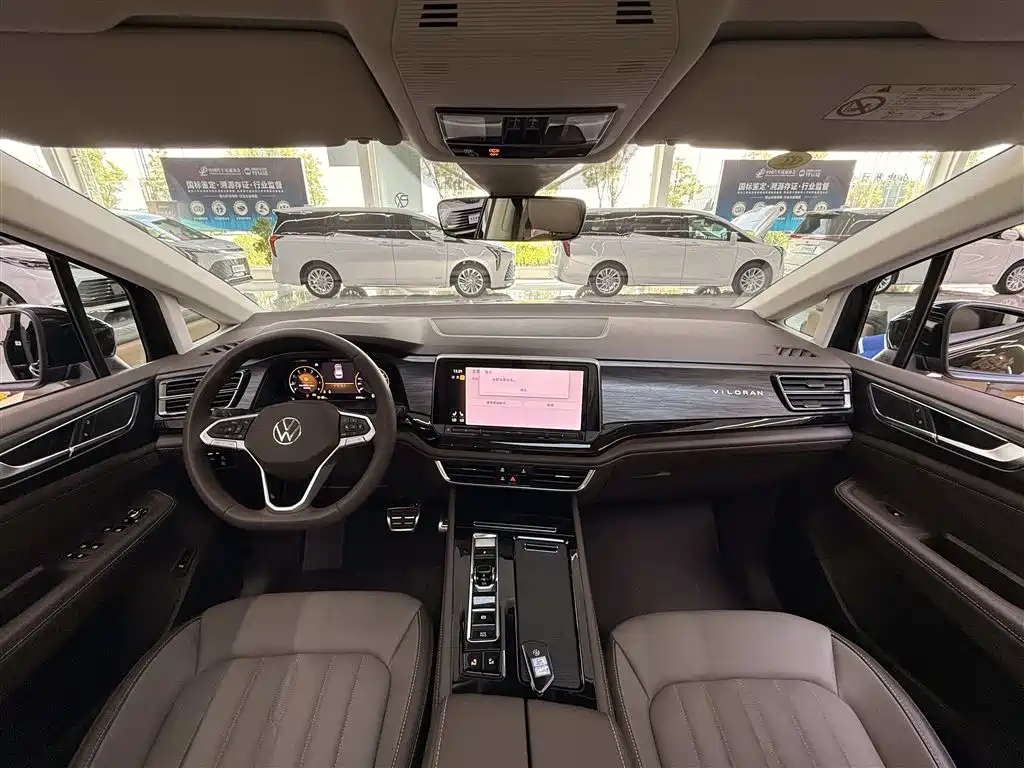 Volkswagen Viloran 2024 380TSI Prestige Edition фото 7