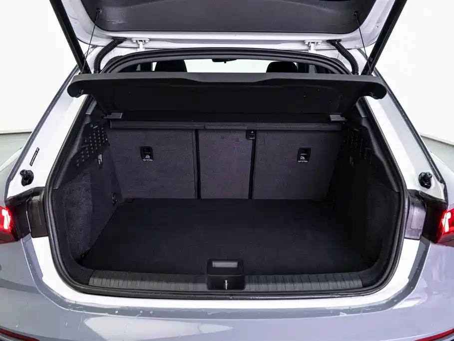 Audi A3 2024 Model Sportback 35 TFSI Fashion Sport фото 9