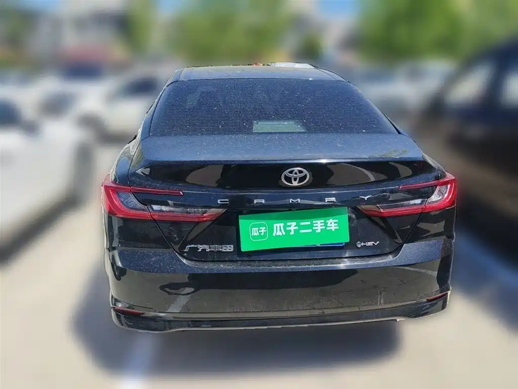 Toyota Camry 2024 Hybrid 2.0HGVP Luxury Edition фото 4
