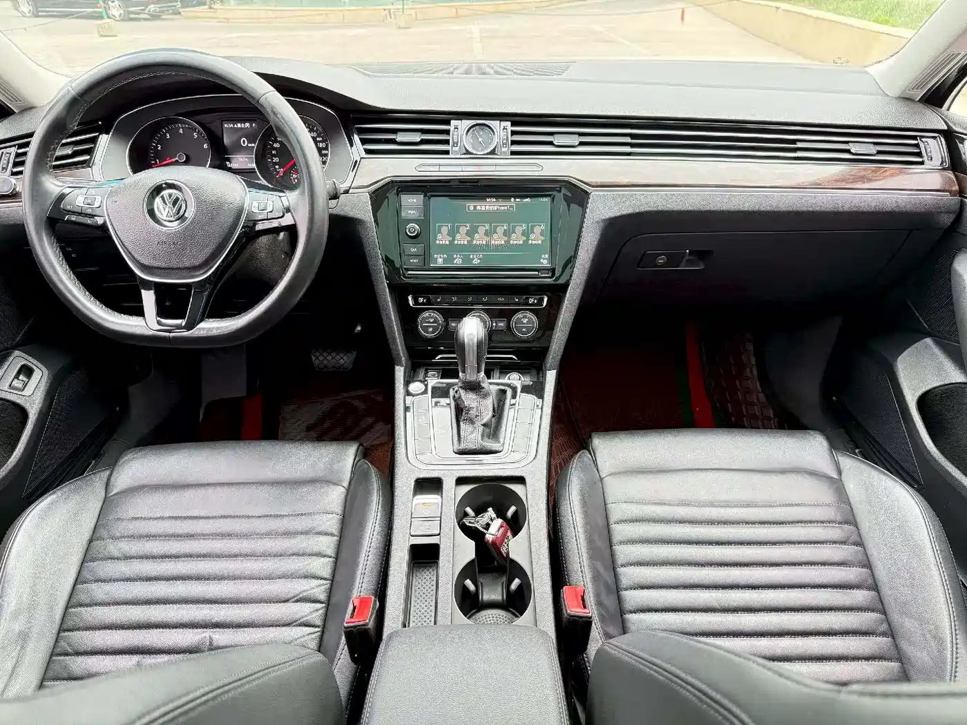 Volkswagen Magotan 2019 330TSI DSG Luxury Class China VI фото 5
