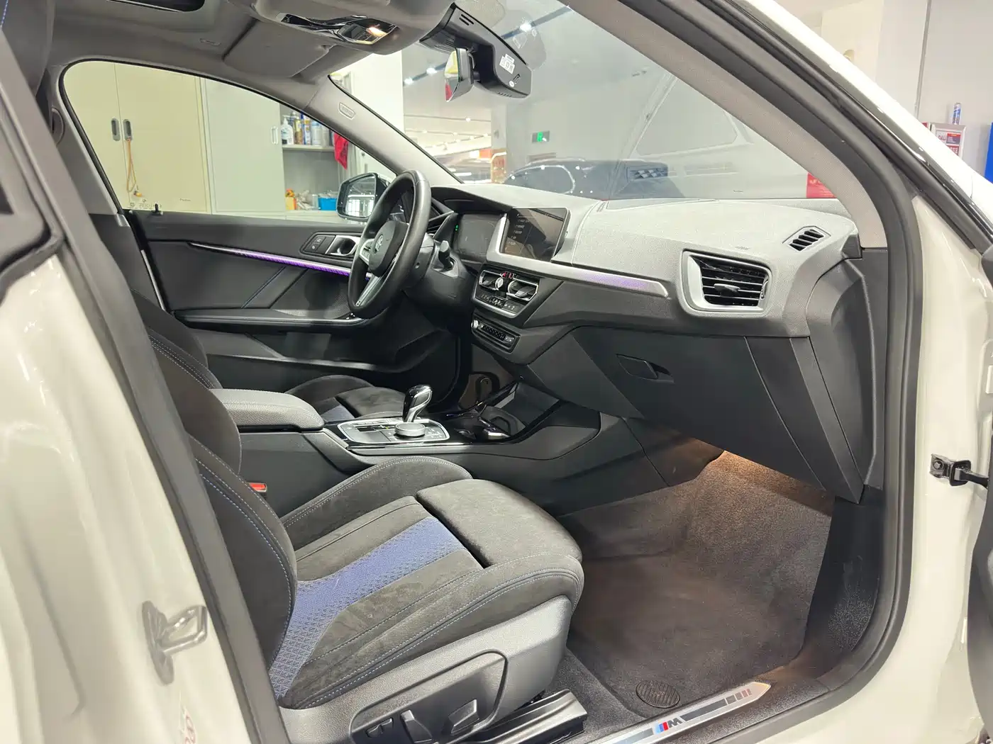 BMW 2 Series (Import) 2023 Facelift 225i 4-Door Coupe M Sport Shadowline Package фото 18