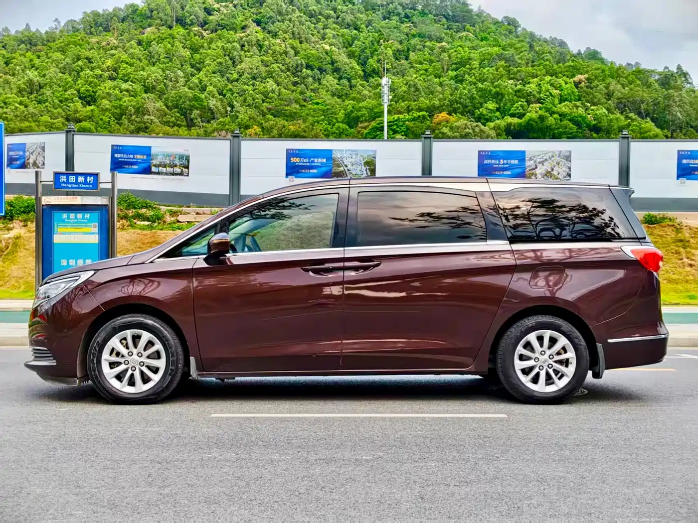 Buick GL8 2018 ES 28T Comfort Type China VI фото 11