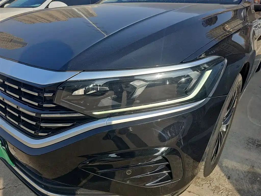 Volkswagen Passat 2023 Facelift 330TSI Elite Edition фото 24