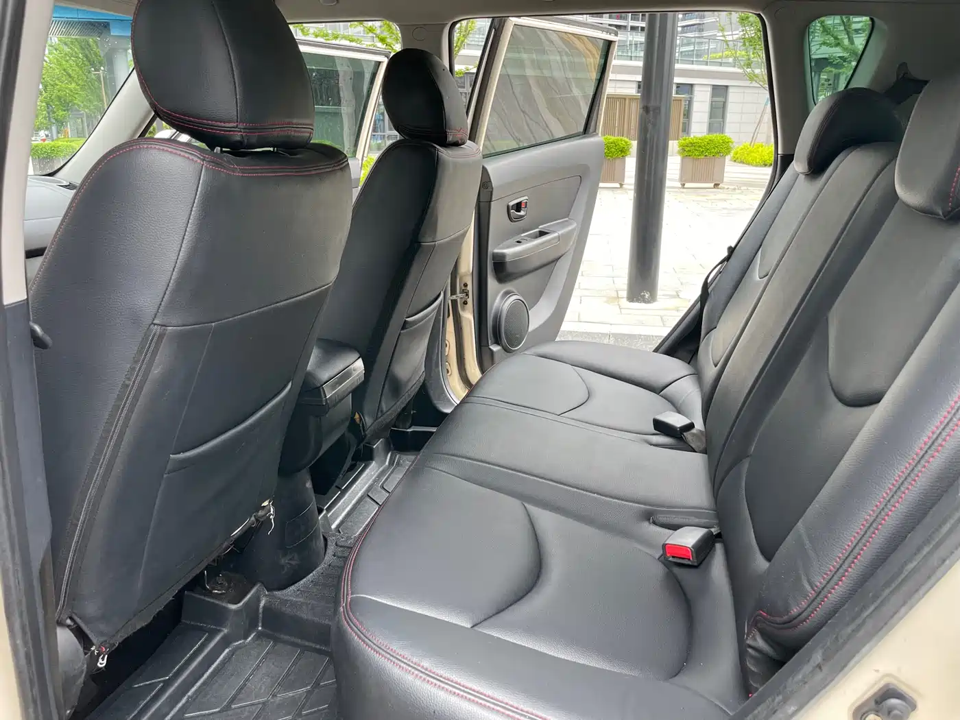 Kia Soul 2012 1.6L AT Premium фото 7