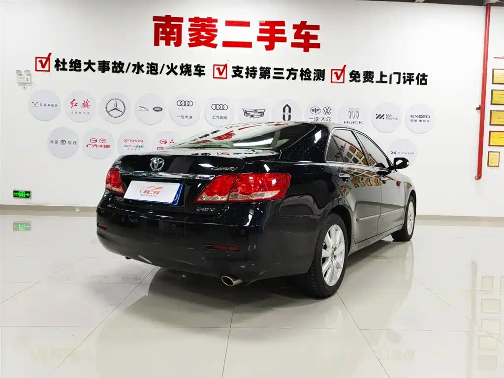 Toyota Camry 2007 240V Premium Edition фото 6