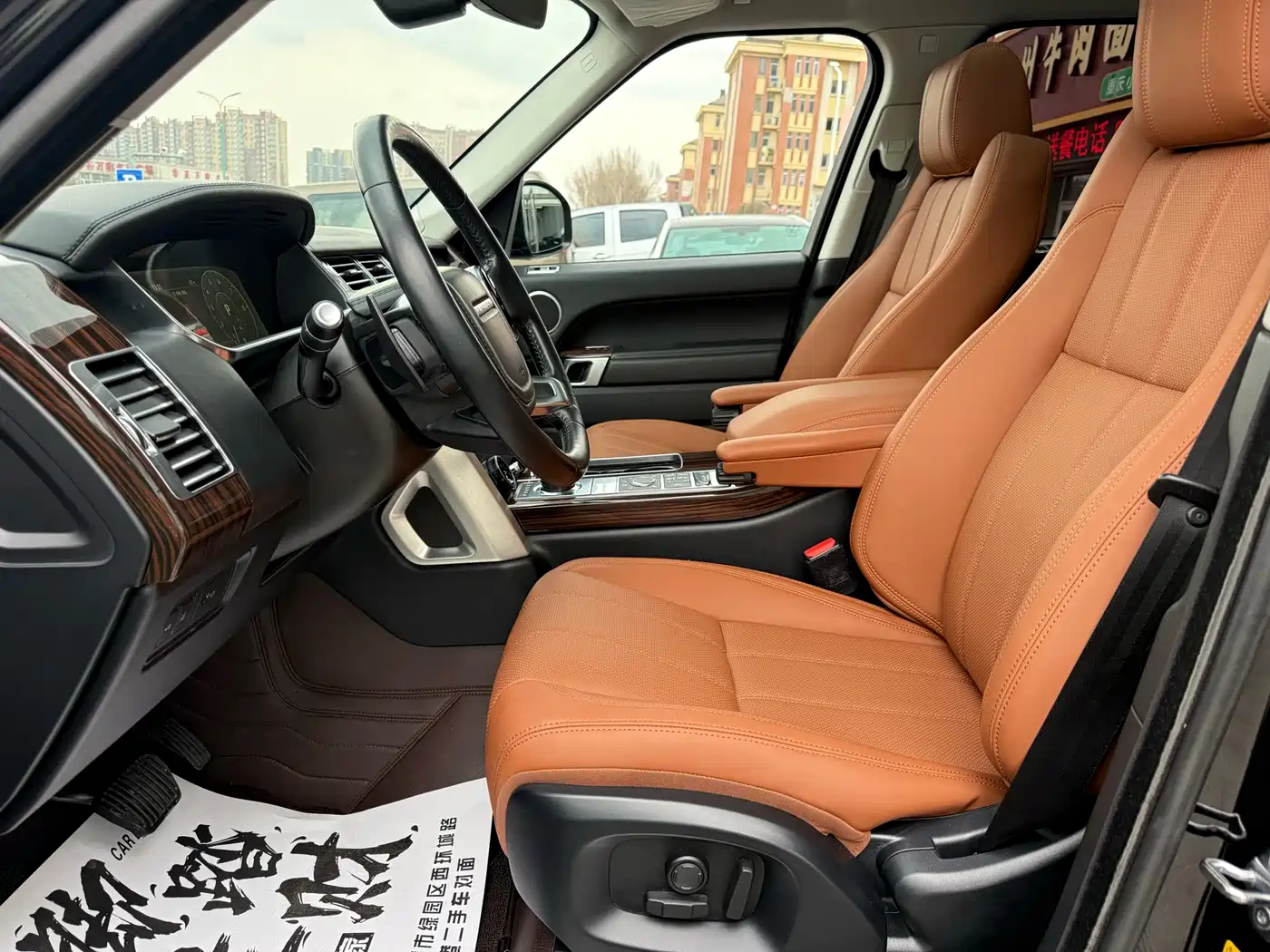 LAND ROVER RANGE ROVER