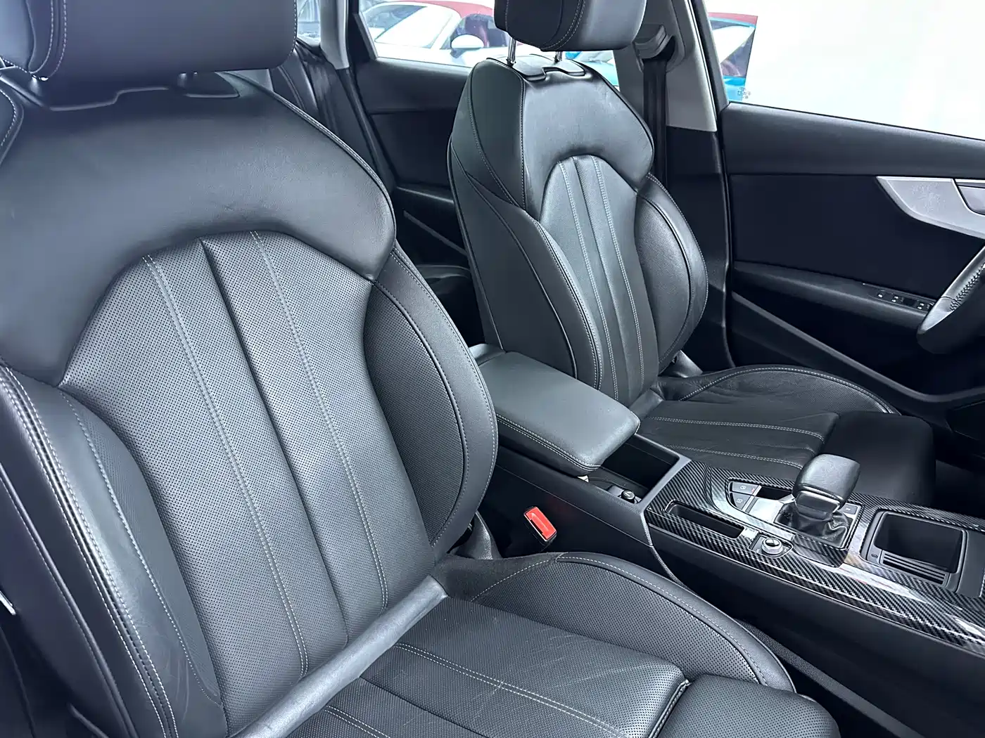 Audi A4L 2020 40 TFSI Fashion Dynamic Edition фото 16