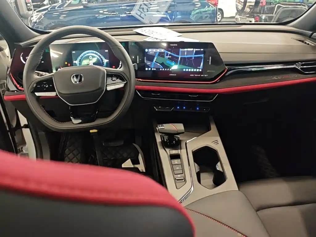 Changan X5 PLUS 2025 2025 1.5T DCT Pioneer