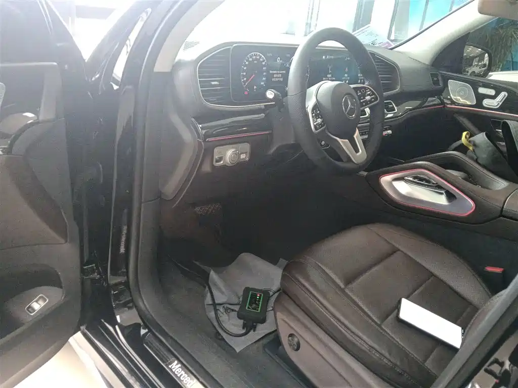 Mercedes-Benz GLE 2020 GLE 350 4MATIC Fashion фото 12