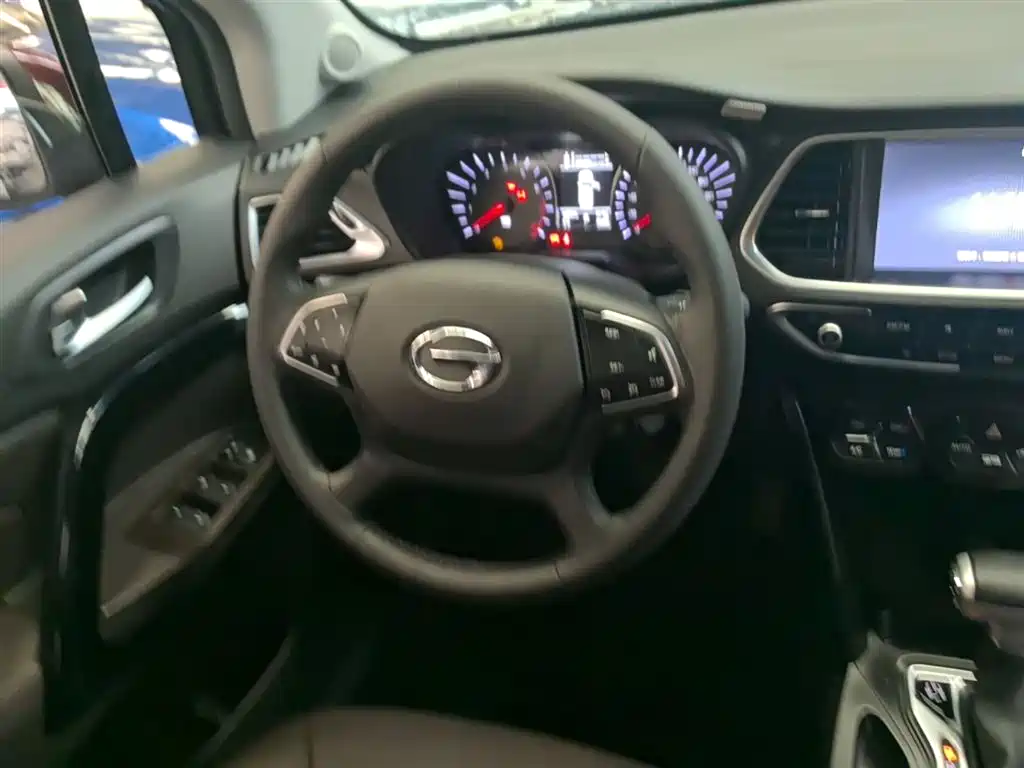GAC Trumpchi Trumpchi GS4 2017 235T Automatic 2WD Luxury Smart Connected Edition фото 11
