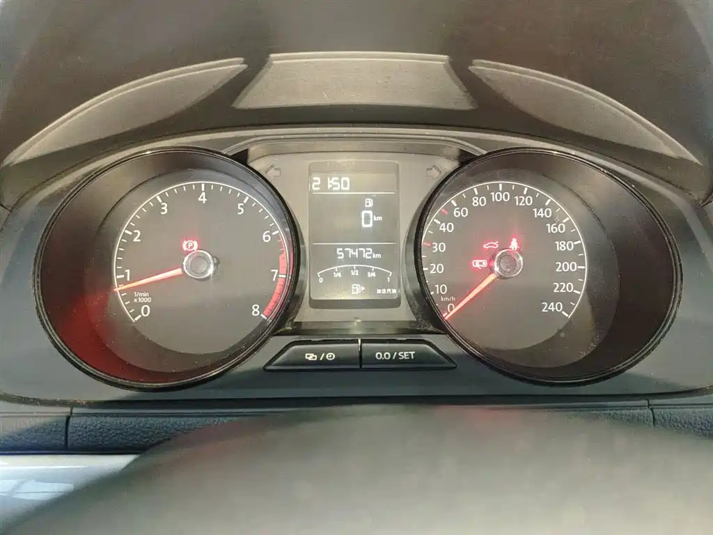 Volkswagen Lavida 2019 Lavida Start 1.5L Manual Trend (China VI) фото 8
