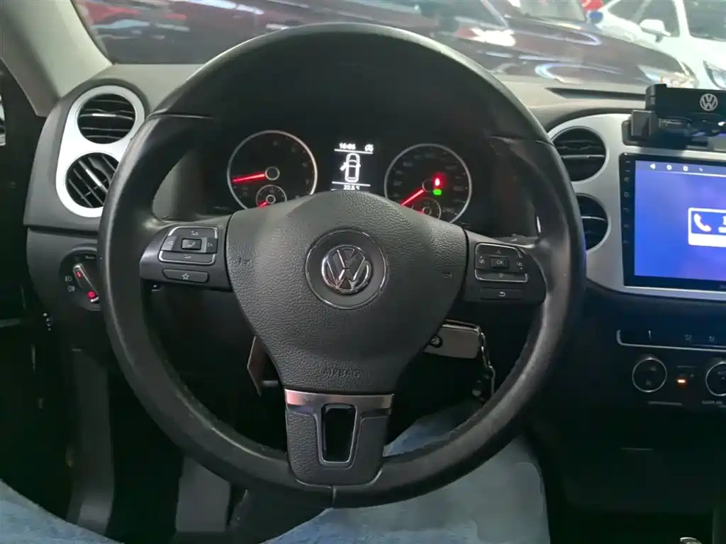 Volkswagen Tiguan 2016 280TSI Automatic 2WD Silk Road Comfort фото 11