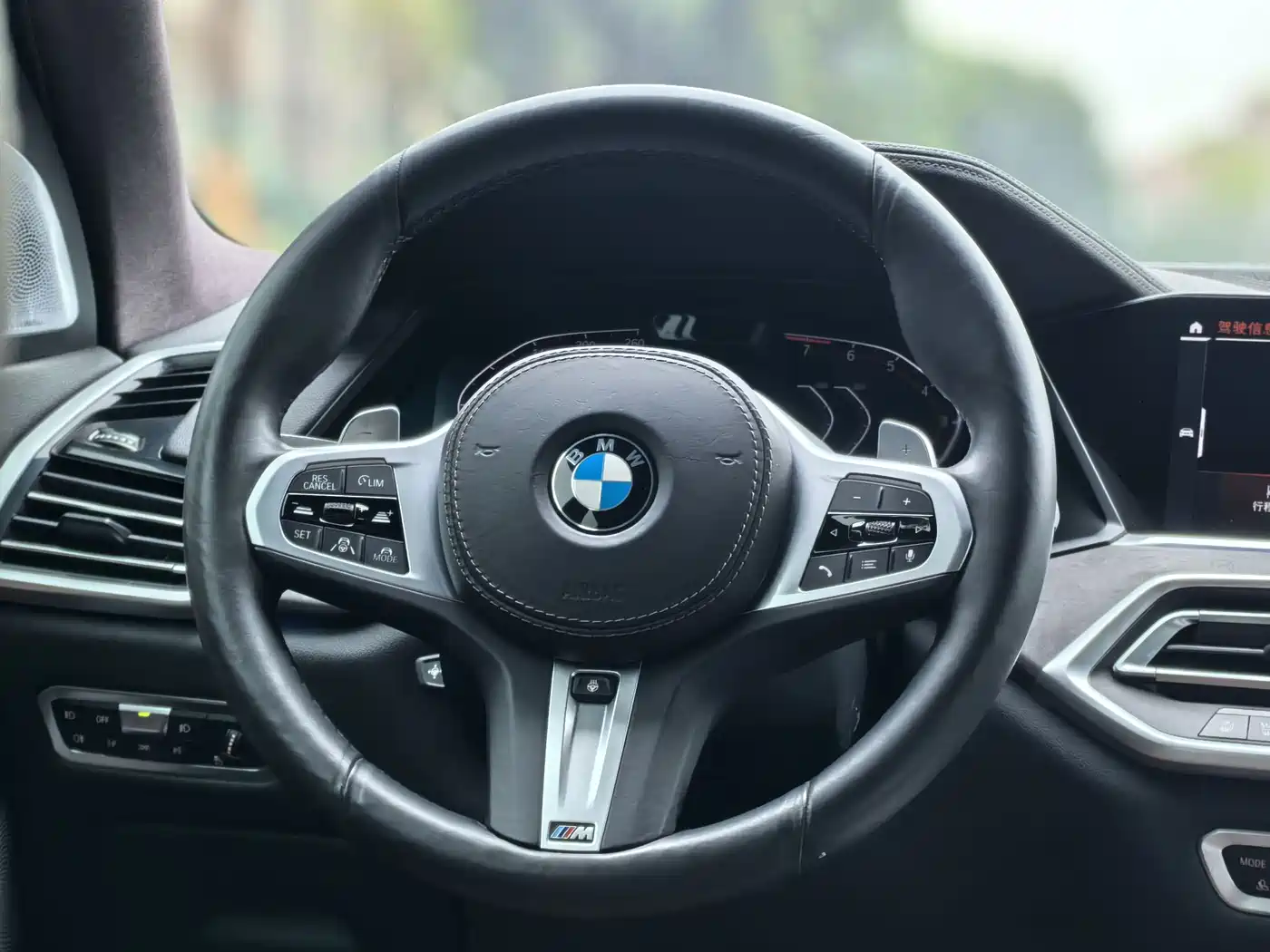 BMW X5 (Import) 2020 xDrive40i Premium M Sport Package фото 11