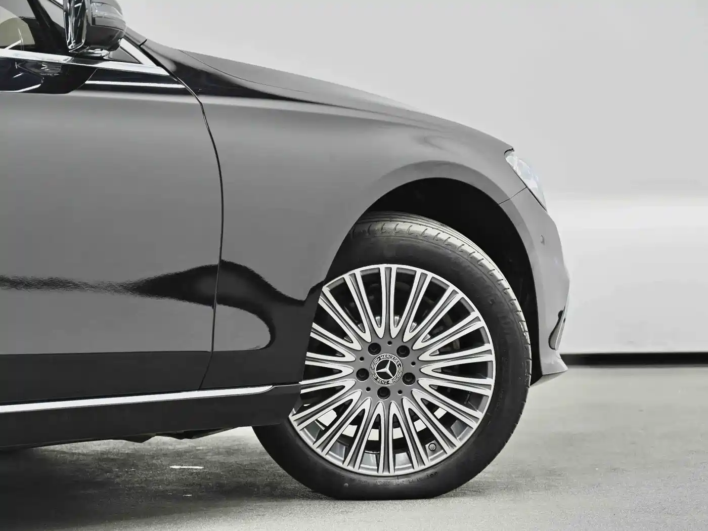 Mercedes-Benz E-Class 2022 E 300 L Luxury фото 10